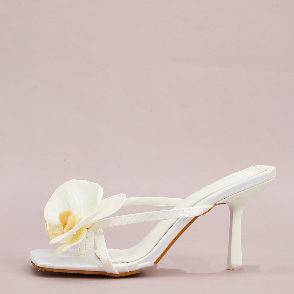 White Flower Decorative Flip-toe Square Toe High Heel Sandals