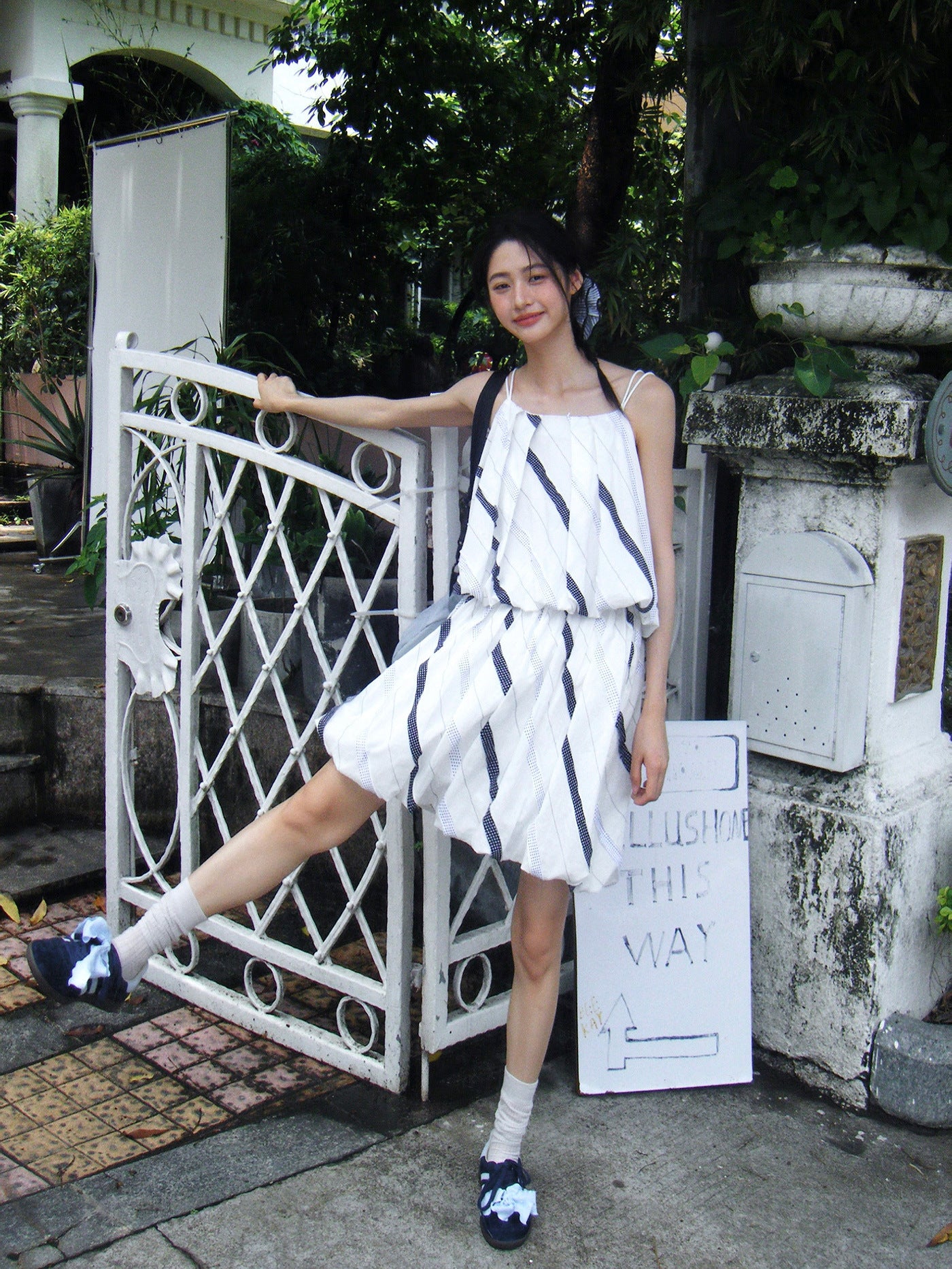 Five-point Fashion Slimming Bud Skirt For Women
