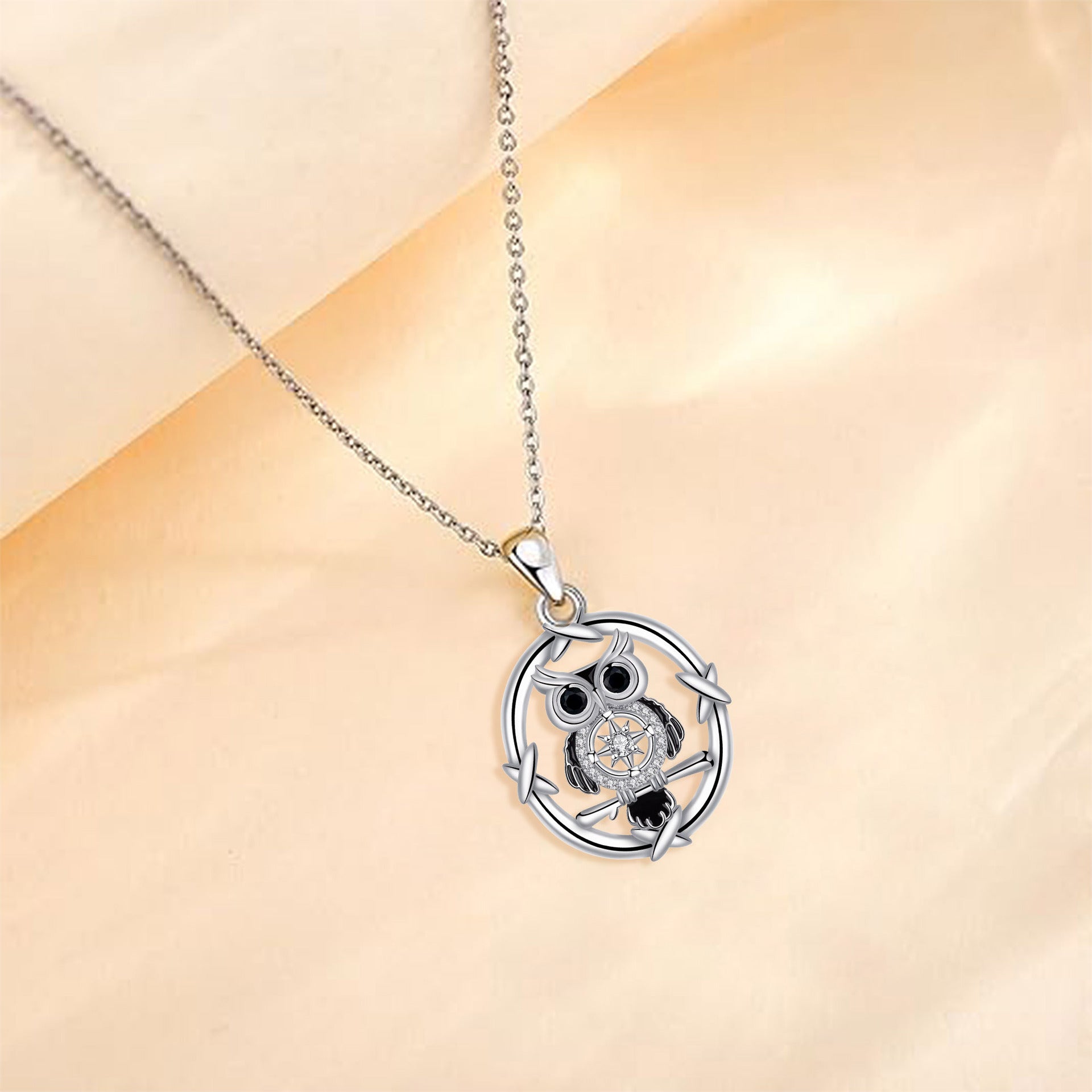 Owl Necklace For Women Light Luxury Minority High-grade European And American Style