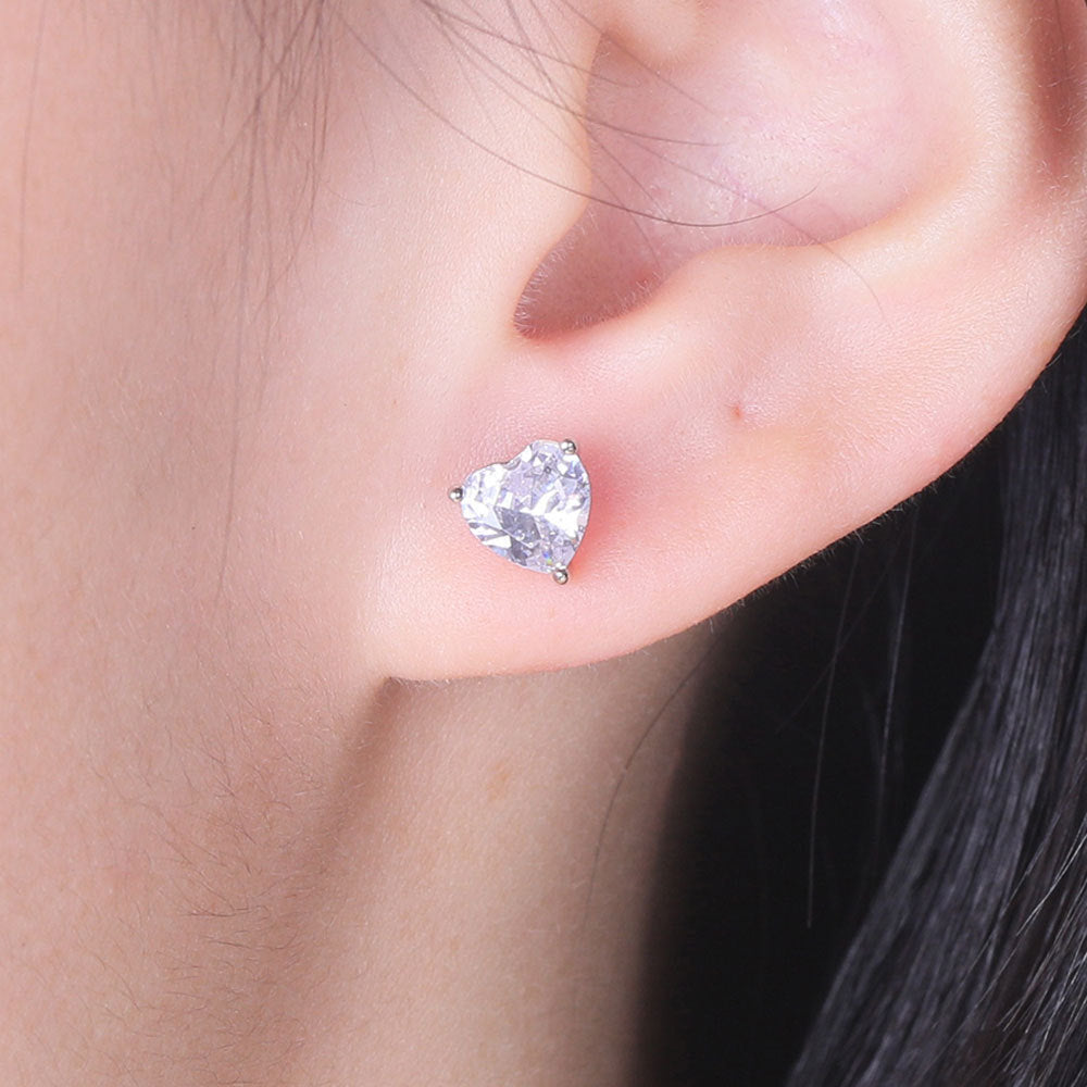 S925 Sterling Silver Simple Heart-shaped Zirconium Fashion Stone Colored Gems Twelve Birthstone Stud Earrings
